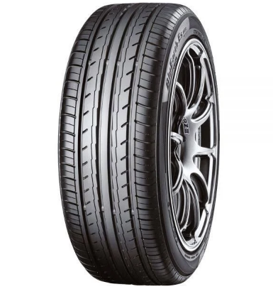 Yokohama BluEarth-ES32 A 235/45 R17 97V летние